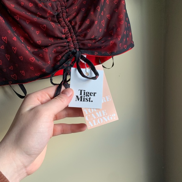 Tiger mist black and red crop top♥️🌹 - Picture 2 of 5